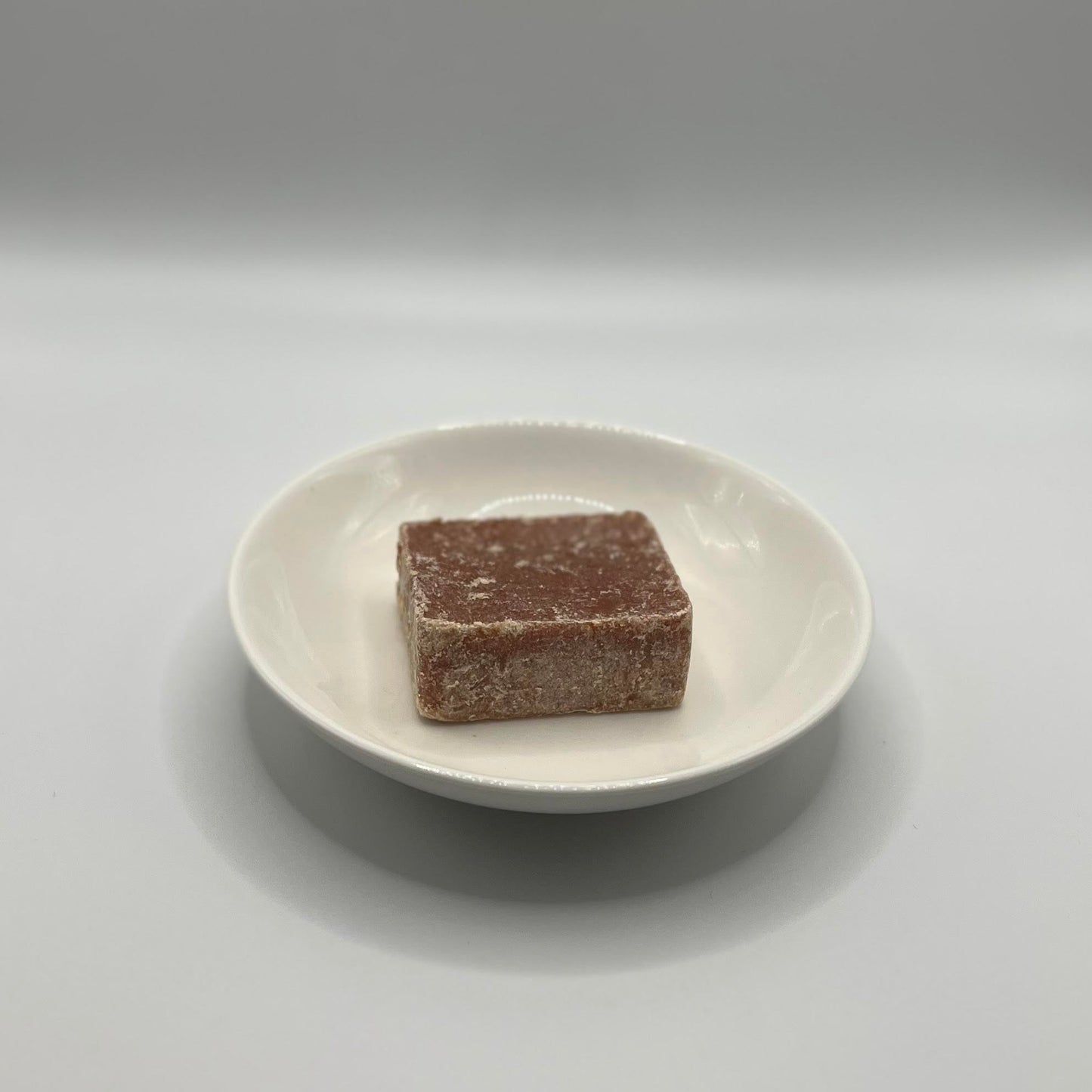 SOLID MUSK CUBE (amber)