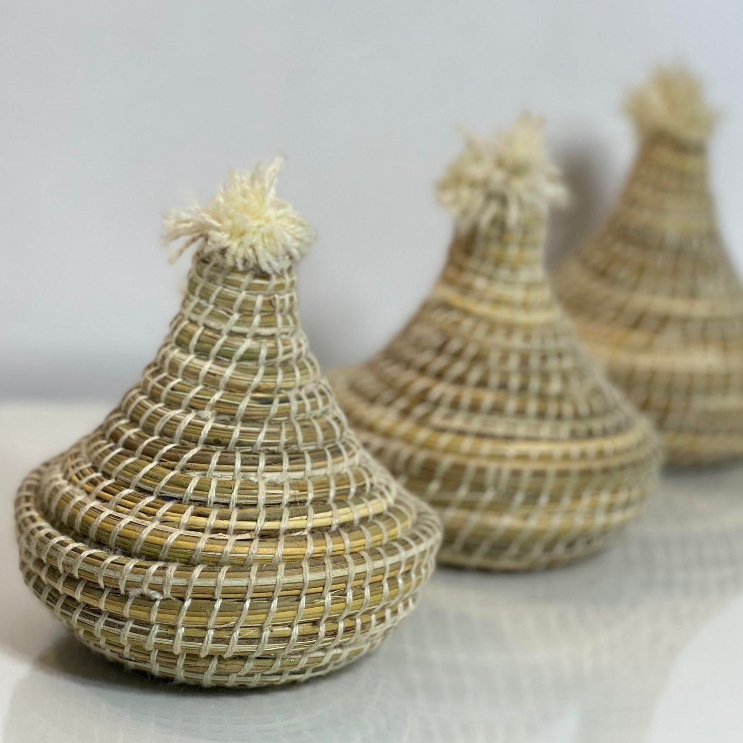 DECORATIVE STRAW TAJINE