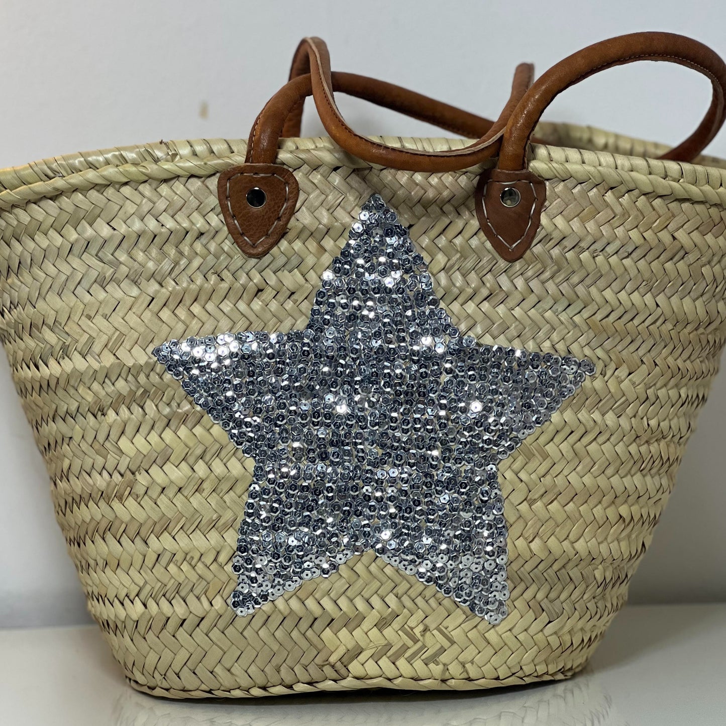 LARGE BEACH BAG WITH SILVER SEQUIN STAR