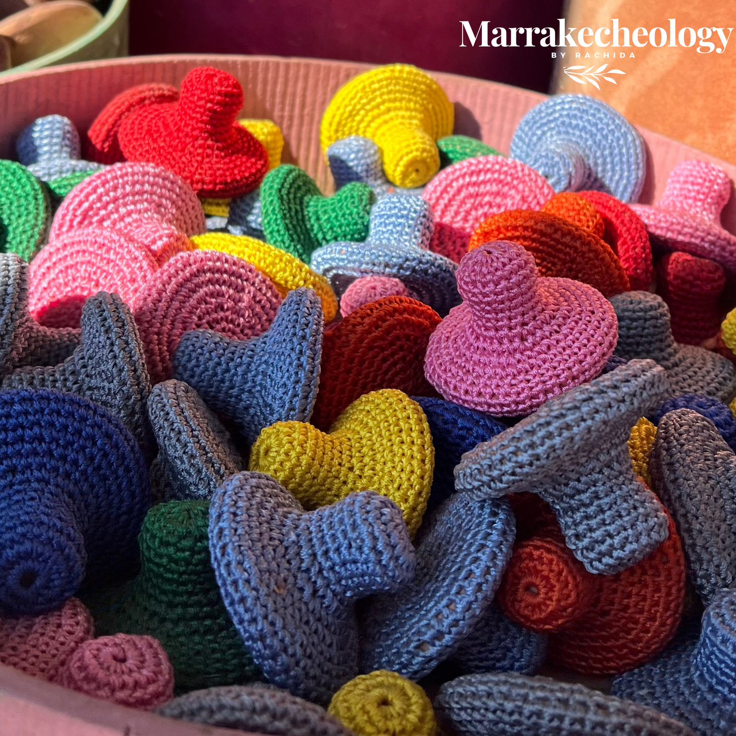 M'HEKKA Moroccan pumice stone (with sabra fabric)