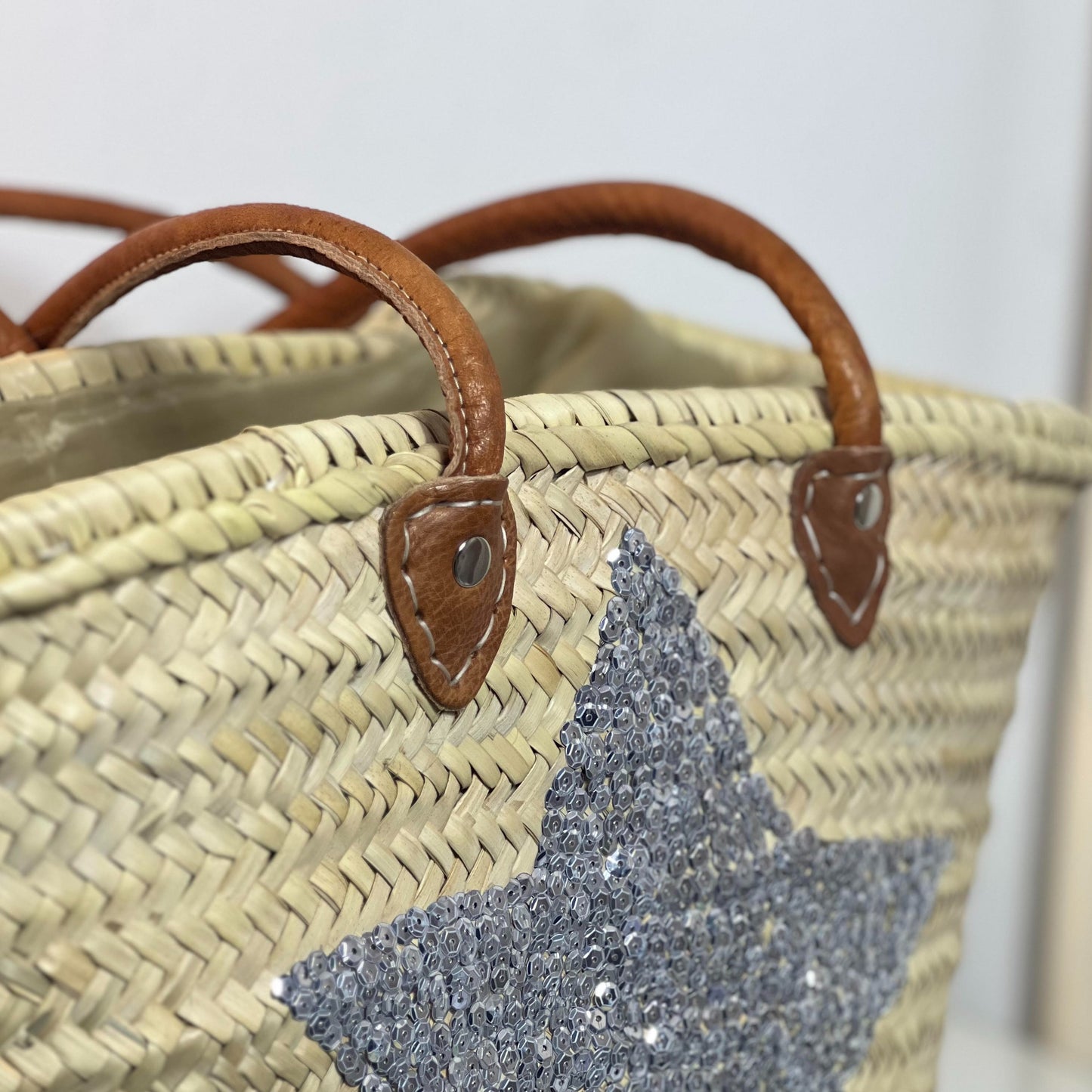 LARGE BEACH BAG WITH SILVER SEQUIN STAR