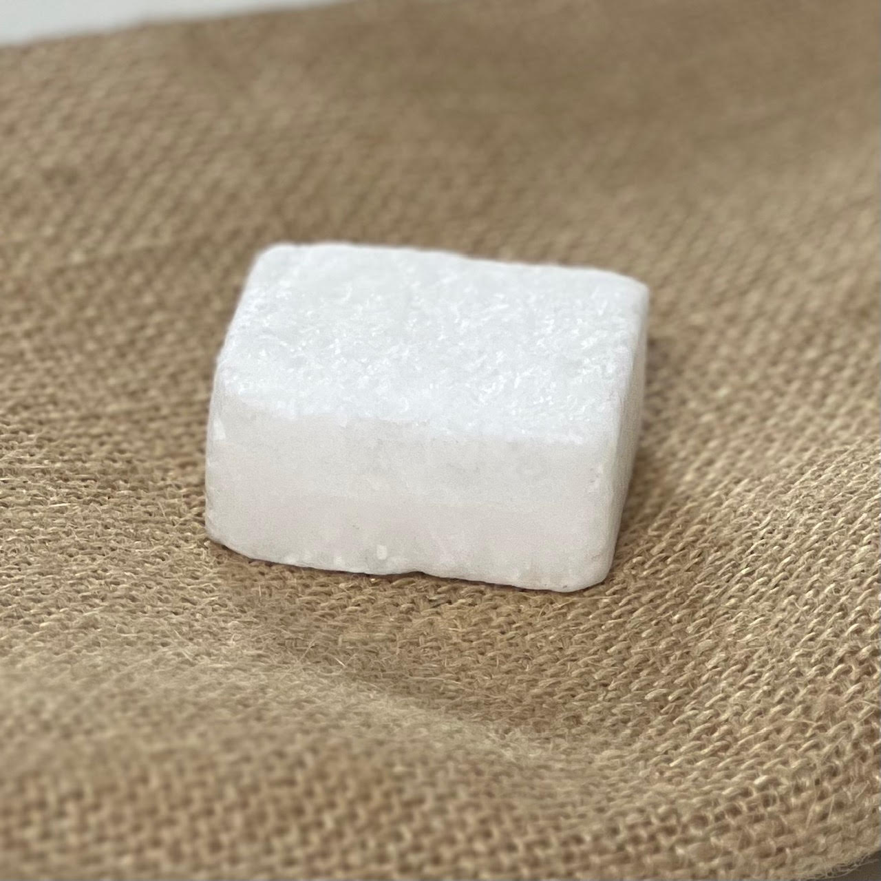 SOLID MUSK CUBE (white musk)